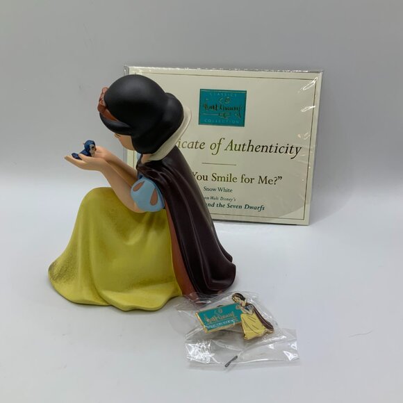 WDCC Vintage 2002 Snow White Wont you Smile For Me Figurine - Picture 5 of 7